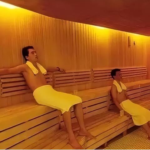 《房间的秘密3》评测：解谜游戏新体验，摆脱恐怖困扰