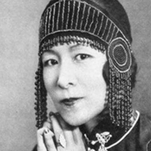 《使命召唤21》新惊喜！惊艳芭蕾舞姬加盟，揭秘神秘角色！