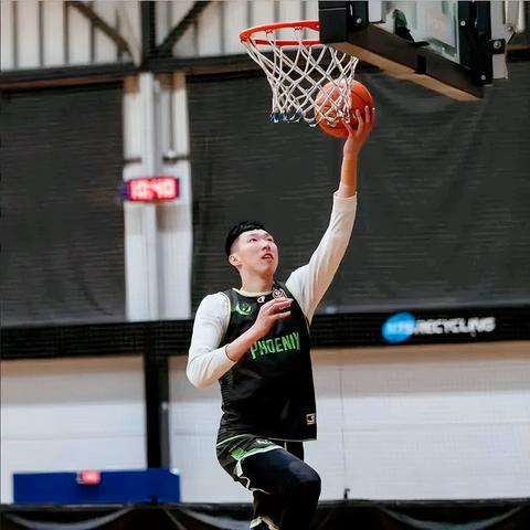 《LOL全球总决赛回归中国！赛程场馆速览》