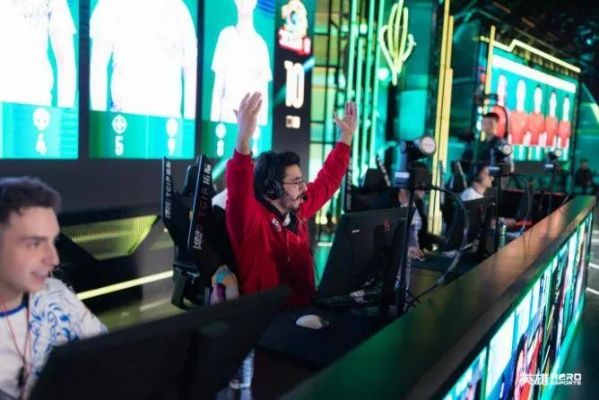 CS2中国战队央视专访：历史夺冠瞬间与未来展望揭秘