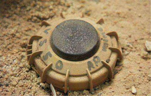 SCUM感应地雷拆除攻略：高效拆弹技巧揭秘