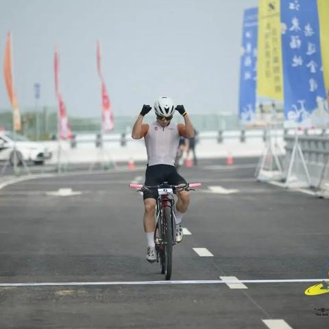 《2023年度热门竞速游戏大盘点：盘点最火速竞巅峰》