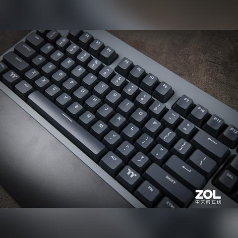 《十大经典打字游戏盘点：指尖上的速度与激情》