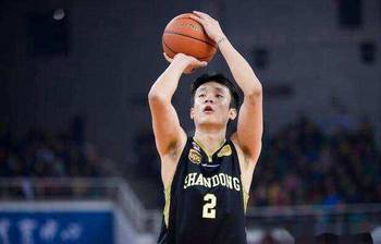 《闪亮之名篮球技巧：高效投篮攻略揭秘》