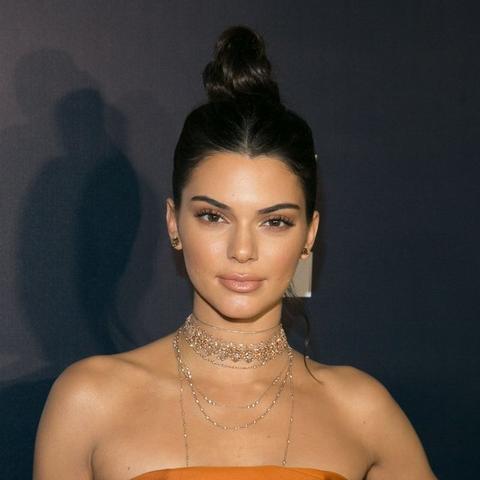 《疯狂梗传塞满胃攻略：轻松通关技巧揭秘》