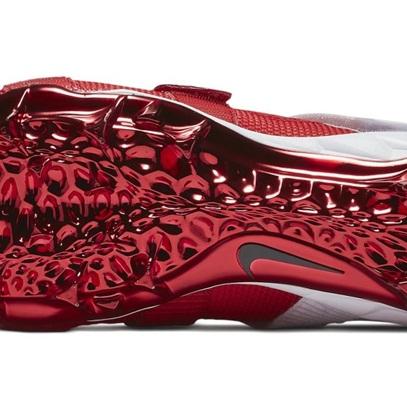 足球游戏盘点：十大经典足球游戏，重温激情岁月！
美式足球游戏推荐：盘点十大经典美式足球游戏，重温竞技魅力！