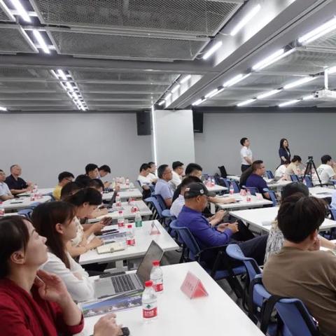 《热力全开！2023年度十大人气移植游戏大盘点》