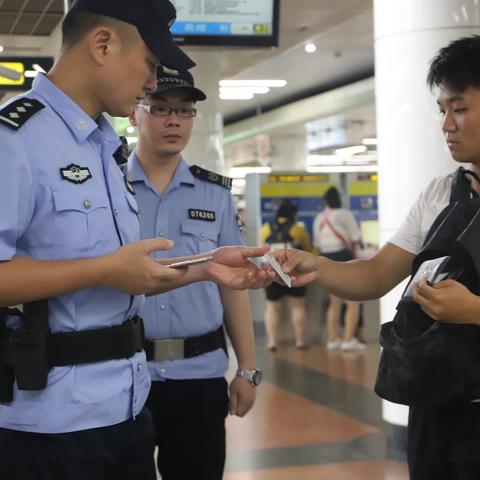 地下游戏盘点：揭秘十大热门必玩地下游戏排行