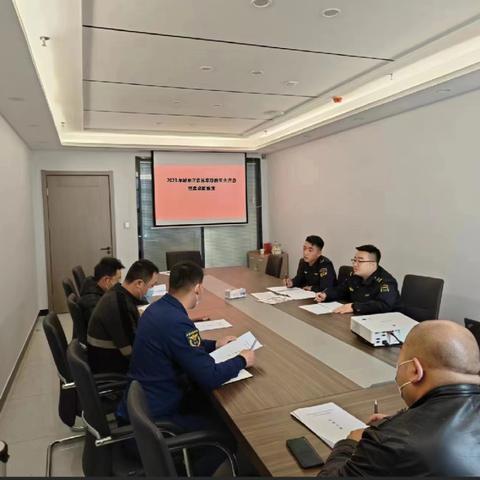 《2023热门即时战术游戏盘点：十大人气排行揭晓》