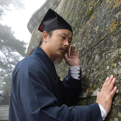 武林巅峰阵容揭秘：最强搭配攻略大公开