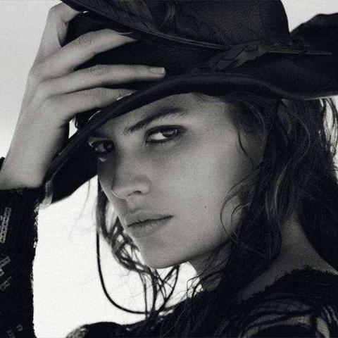 《黎明之海汉堡神秘宝物揭秘：独家隐藏宝箱位置》