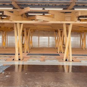 《堆叠大陆木材获取攻略：道具收集秘籍》