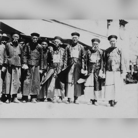 《社交狂欢必备！十大热门聚会游戏排行揭晓》