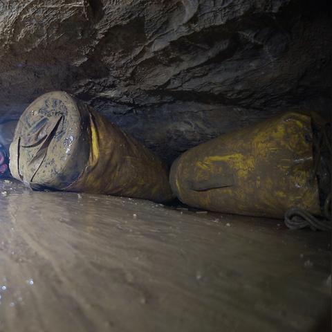 地底探险巅峰之作：十大热门地下游戏盘点