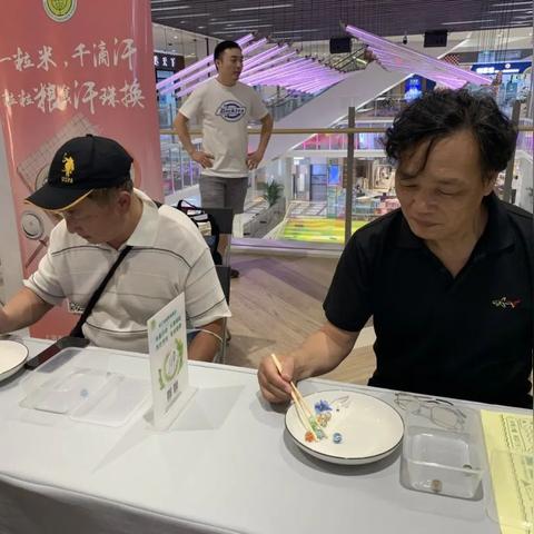 《十大热门保龄球游戏盘点：耐玩度爆表的保龄球游戏推荐》