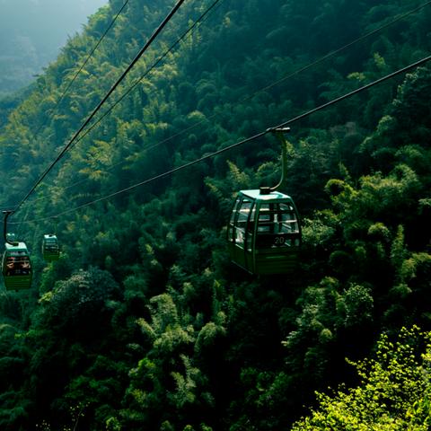 《2023年度必玩俯视射击游戏盘点》