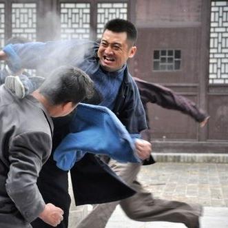 热门漫画游戏盘点：下载量飙升的佳作推荐