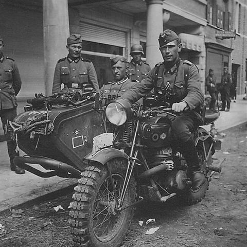 《十大耐玩摩托游戏盘点：摩托车游戏大全精选》