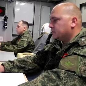 《十大经典飞行射击游戏盘点：重温经典，畅游蓝天》