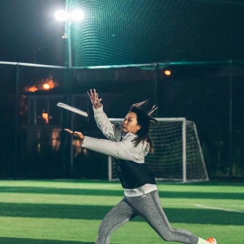 《都市游戏新宠：揭秘热门游戏推荐！》