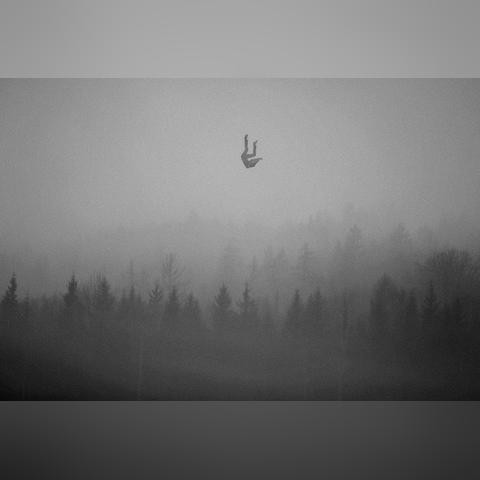 《十大经典耐玩灵异游戏盘点：揭秘不可错过的神秘之旅》