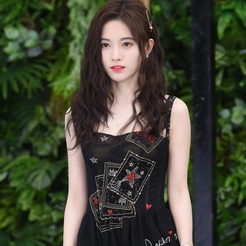 《元气骑士：轻松解锁扑克牌武器合成攻略》