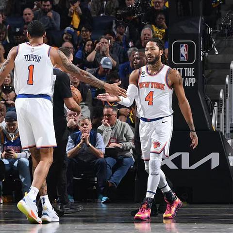 《十大热门含暂停功能游戏，停歇片刻再战巅峰！》