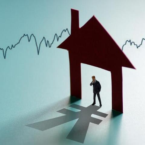 《时装周震撼！马斯克女儿惊艳亮相，力挺反歧视法案》