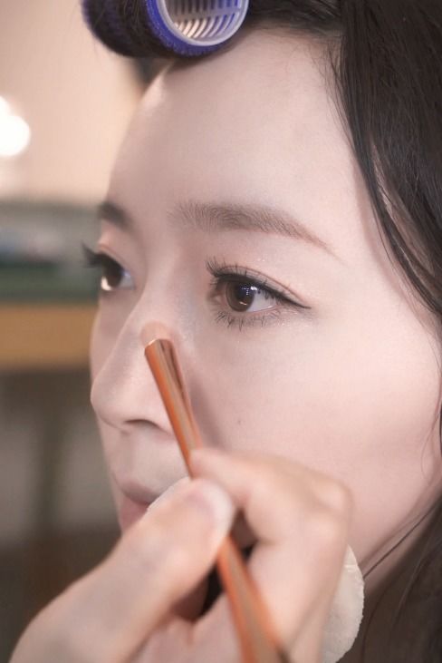 海拔4700米女孩险遇不测，失温休克被神秘队伍救回！