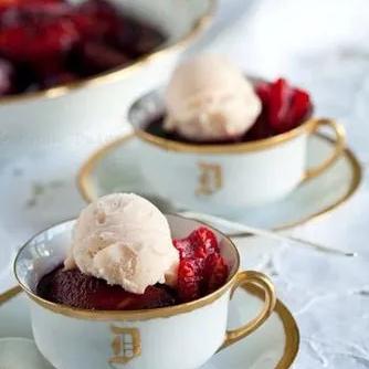 长假出行，堵车不止！揭秘“堵船堵骆驼堵香蕉”背后的新玩法