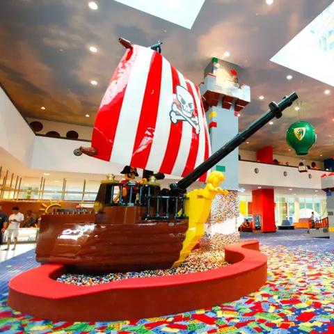 中国游客马来西亚点赞：幸福生活全球瞩目，安全国度引美赞