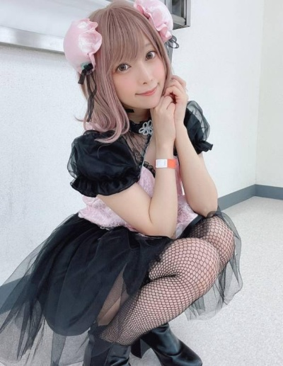 COS绝美再现！樱花妹演绎寂静岭女主，气质美貌升级！