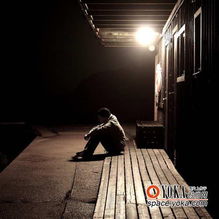 高速“卡点”失败夜惊魂，男子8秒违停罚500，失眠一整夜！