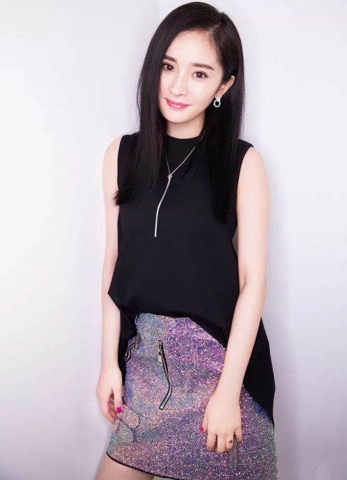 东云海惊艳美照曝光：身材绝美，偶像魅力全开！