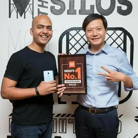 罗永浩苹果手机揭秘：逆势坚守的科技信仰与游戏体验升级