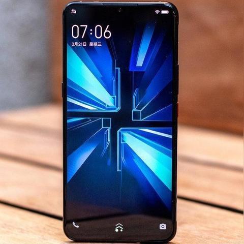 iQOO 15震撼发布倒计时：10月20日，性能新高度！