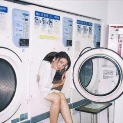 躺平也能洗！日本“人体洗衣机”革新清洁体验