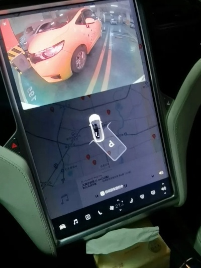 新能源车自动泊车体验：特斯拉竟成最差选择揭秘