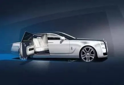 劳斯莱斯逆行真相曝光：辅助驾驶系统成关键疑点