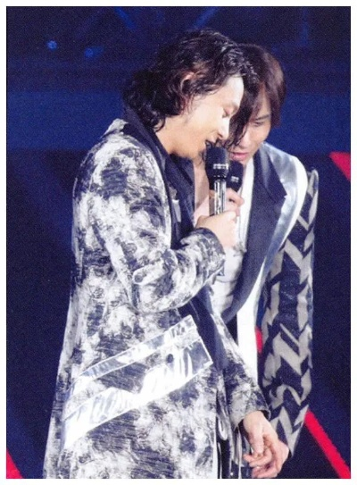 堂本光一佐藤惠喜结连理：10年爱情长跑罕见同框曝光