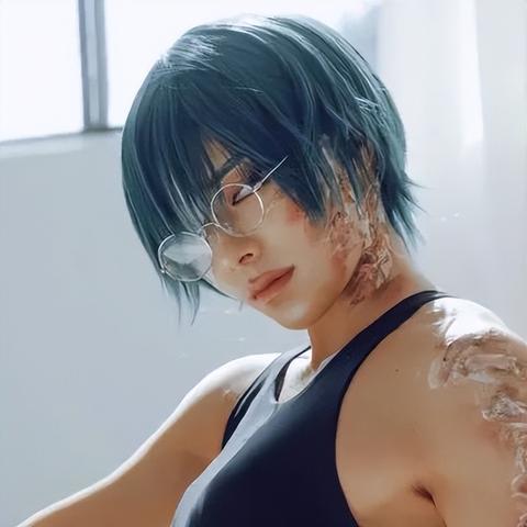 一拳超人COS达人：光头脚趾放大，逆天还原！