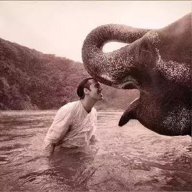 《33号远征队》泰国游戏大奖独揽年度荣耀，创新力作引领风潮