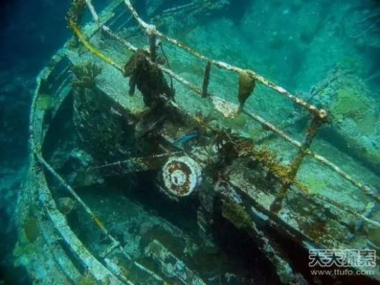 大枫丹湖探秘：揭秘水下珍宝与神秘建筑之谜