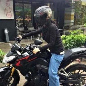 极速骑行4兑换码攻略：2025年最新兑换大全，解锁更多福利！