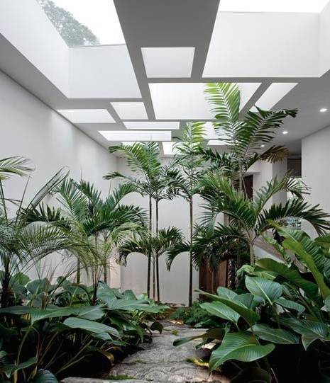 破解《鸣潮》青栎庭院下棋难题，高效棋局攻略揭秘！