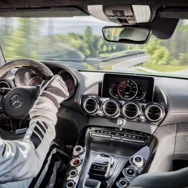 小米YU7 GT纽北赛道惊艳亮相，性能再升级！