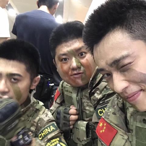 荒野大镖客2传说灰熊快速定位技巧，解锁隐藏宝藏攻略