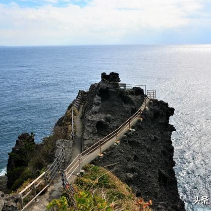 《地平线5》豪华版VS终极版：深度解析两款版本差异，解锁更多游戏秘境