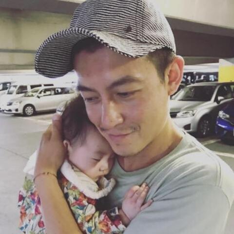 郭富城喜提新成员，育儿心情大爆发！笑容绽放如明星游戏攻略