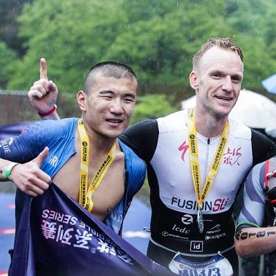 2025英雄联盟手游巅峰盛宴：黄山之巅，破界挑战，共战荣耀